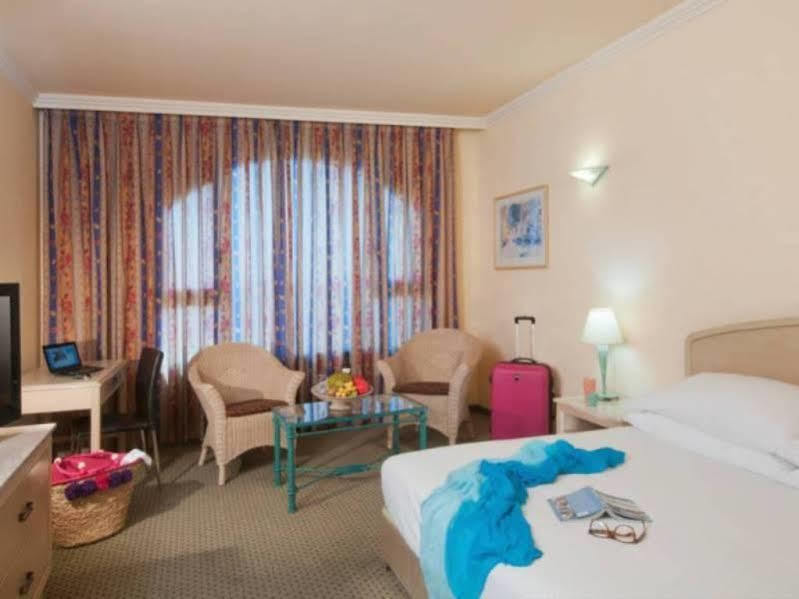 Leonardo Hotel Negev Beersheba Exterior photo